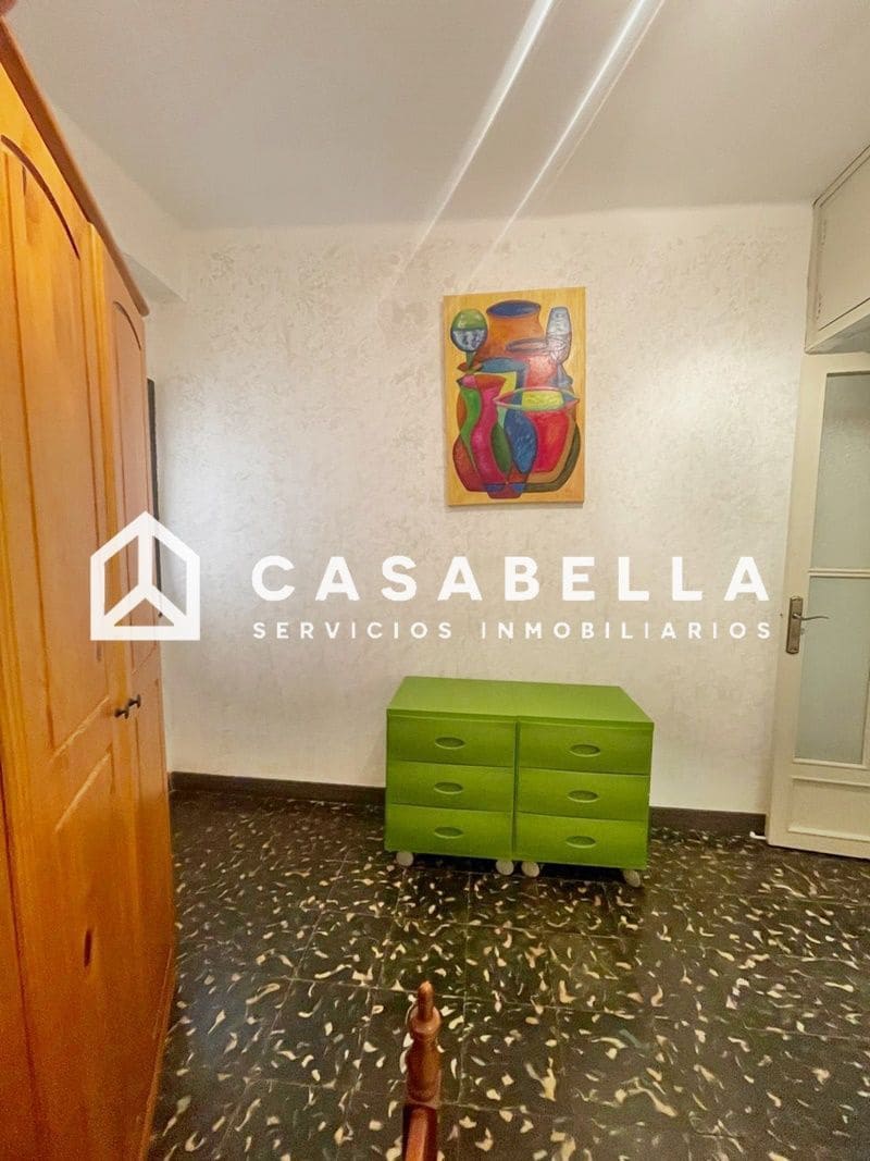 3 soveværelse Lejlighed til leje i Valencia by - € 1.200 (Ref: 9794266)