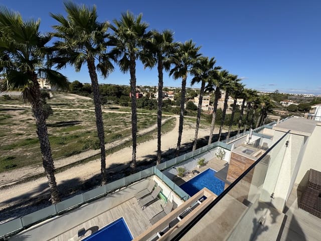 3 sypialnia Willa na sprzedaż w Orihuela Costa, Orihuela z basenem garażem - 449 990 € (Ref: 9369257)