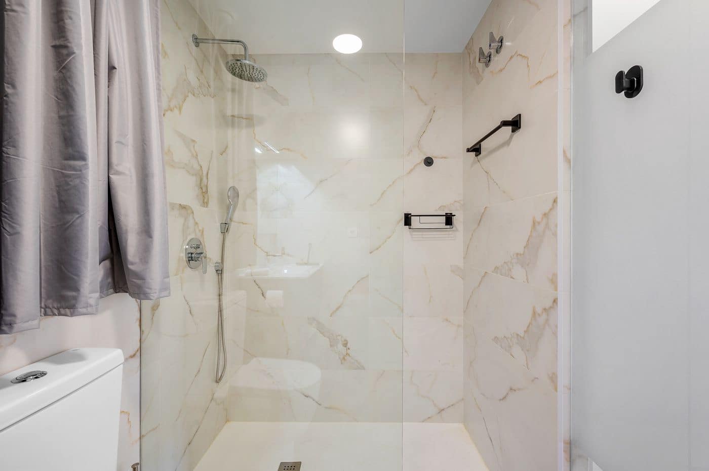 2 bedroom Apartment for sale in Orihuela Costa with pool - € 249,500 (Ref: 9379900)