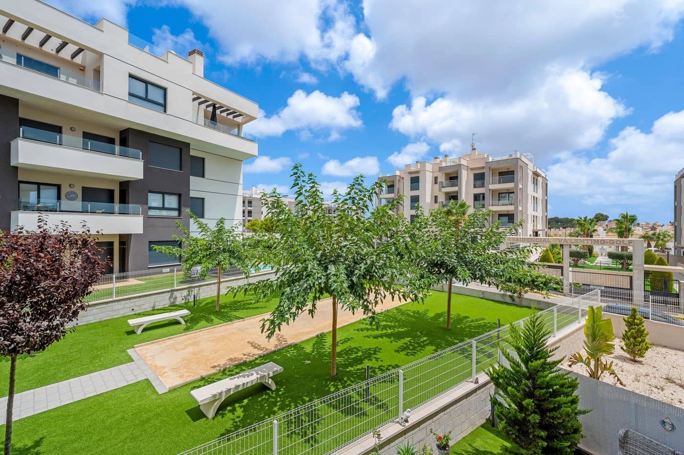 2 bedroom Apartment for sale in Orihuela Costa with pool - € 249,500 (Ref: 9379900)