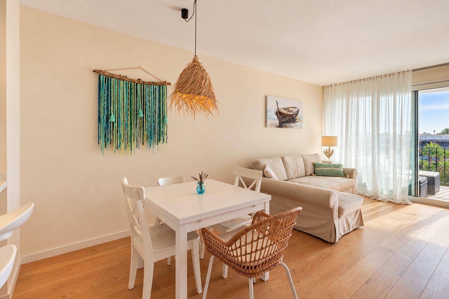 2 slaapkamer Appartement te koop in Portocolom met zwembad - € 545.000 (Ref: 10162335)