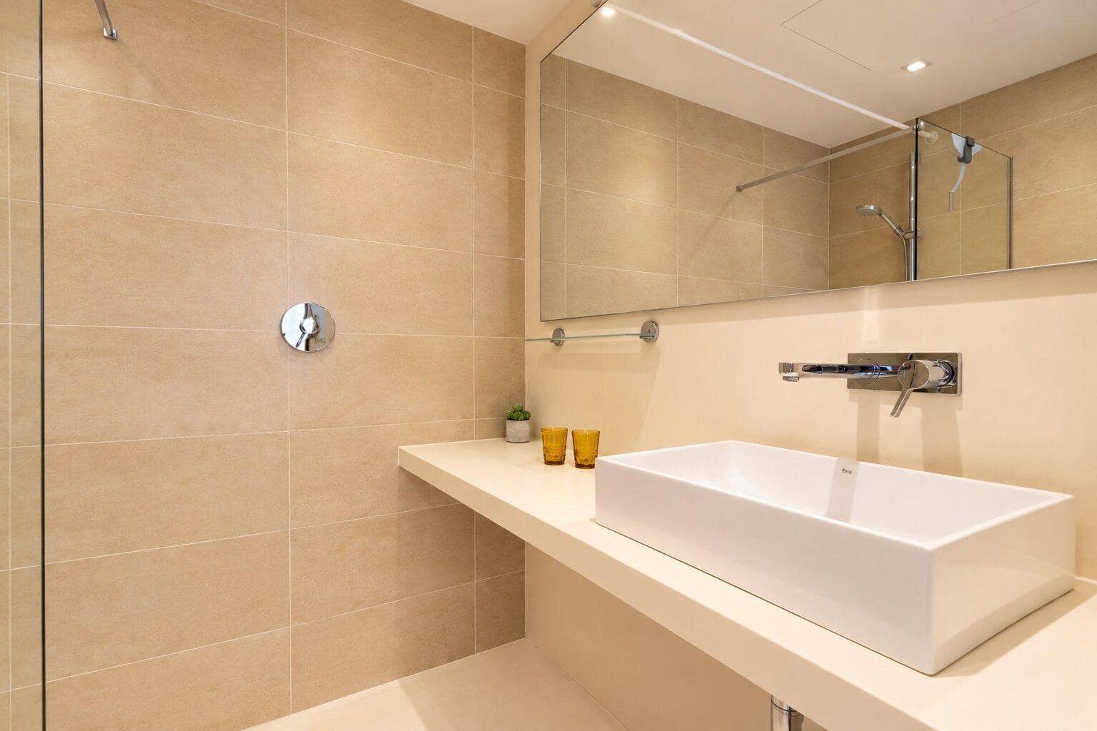 2 slaapkamer Appartement te koop in Portocolom met zwembad - € 545.000 (Ref: 10162335)