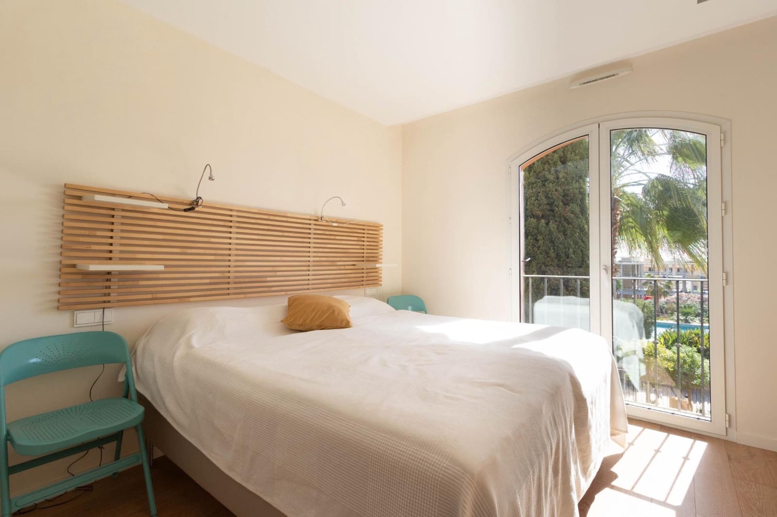 2 soveværelse Lejlighed til salg i Portocolom med swimmingpool - € 490.000 (Ref: 9804792)