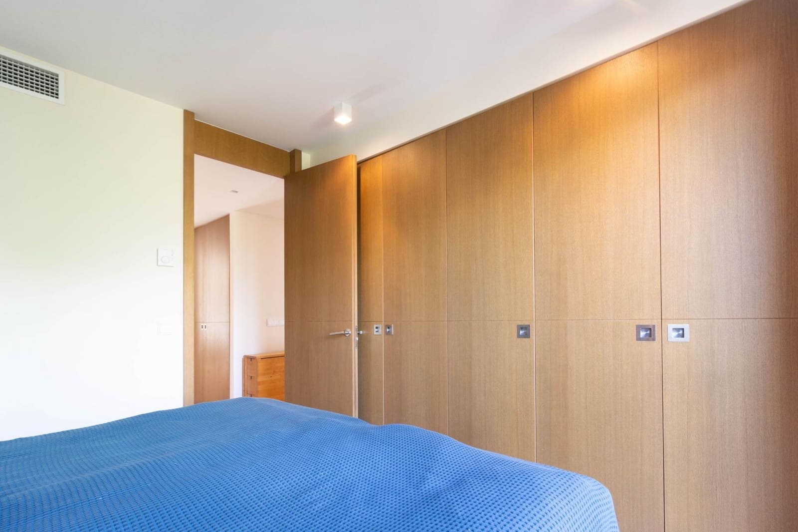 2 soveværelse Lejlighed til salg i Portocolom med swimmingpool - € 490.000 (Ref: 9804792)