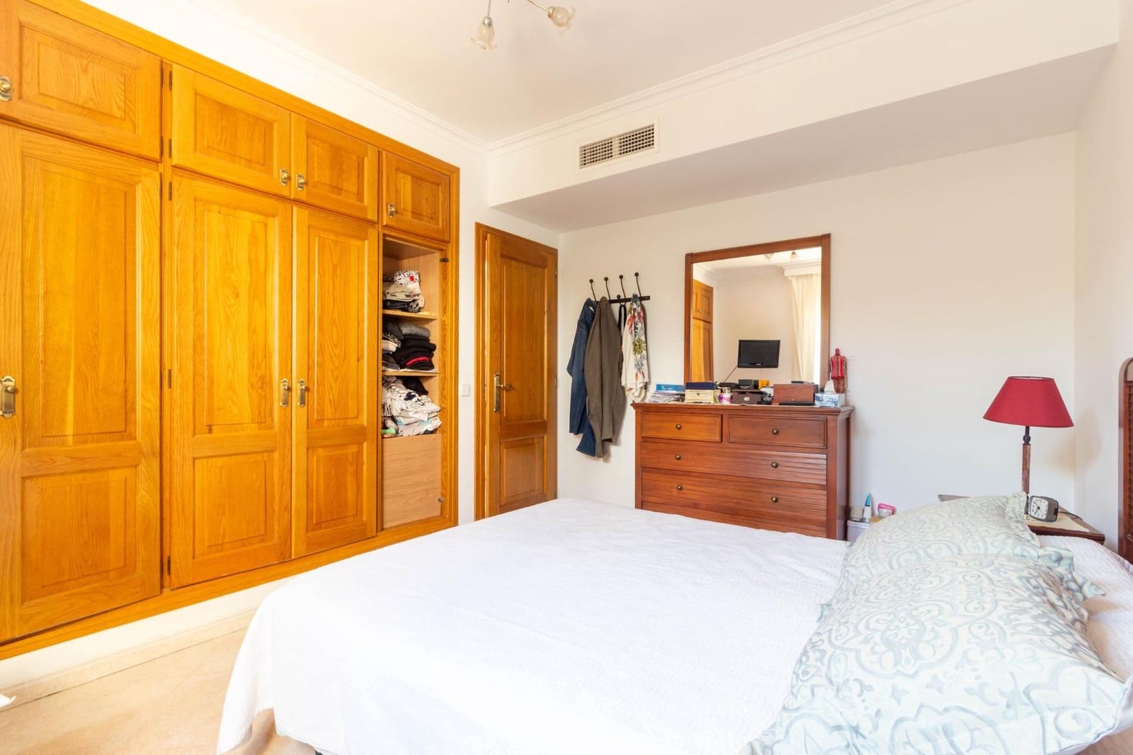 5 Zimmer Villa zu verkaufen in Cala d'Or mit Pool Garage - 1.250.000 € (Ref: 9804793)