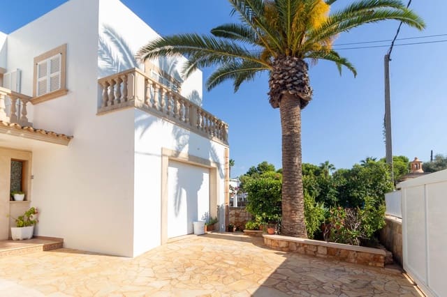 5 Zimmer Villa zu verkaufen in Cala d'Or, Santanyí mit Pool Garage - 1.250.000 € (Ref: 9804793)