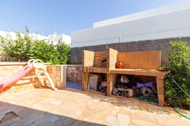 5 Zimmer Villa zu verkaufen in Cala d'Or, Santanyí mit Pool Garage - 1.250.000 € (Ref: 9804793)