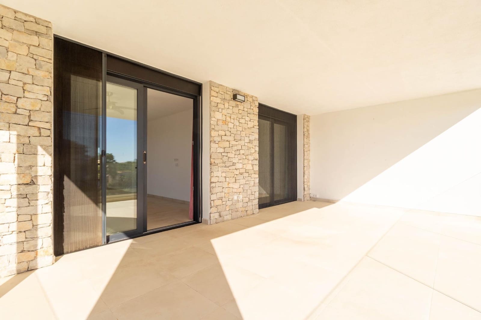 3 soveværelse Lejlighed til salg i Portocolom med swimmingpool - € 820.000 (Ref: 9804796)