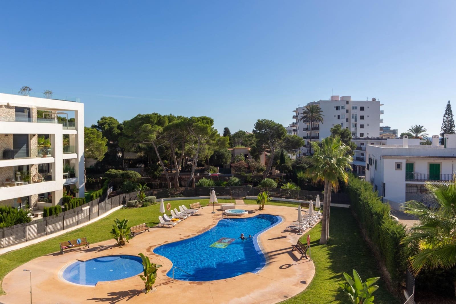 3 soveværelse Lejlighed til salg i Portocolom med swimmingpool - € 820.000 (Ref: 9804796)