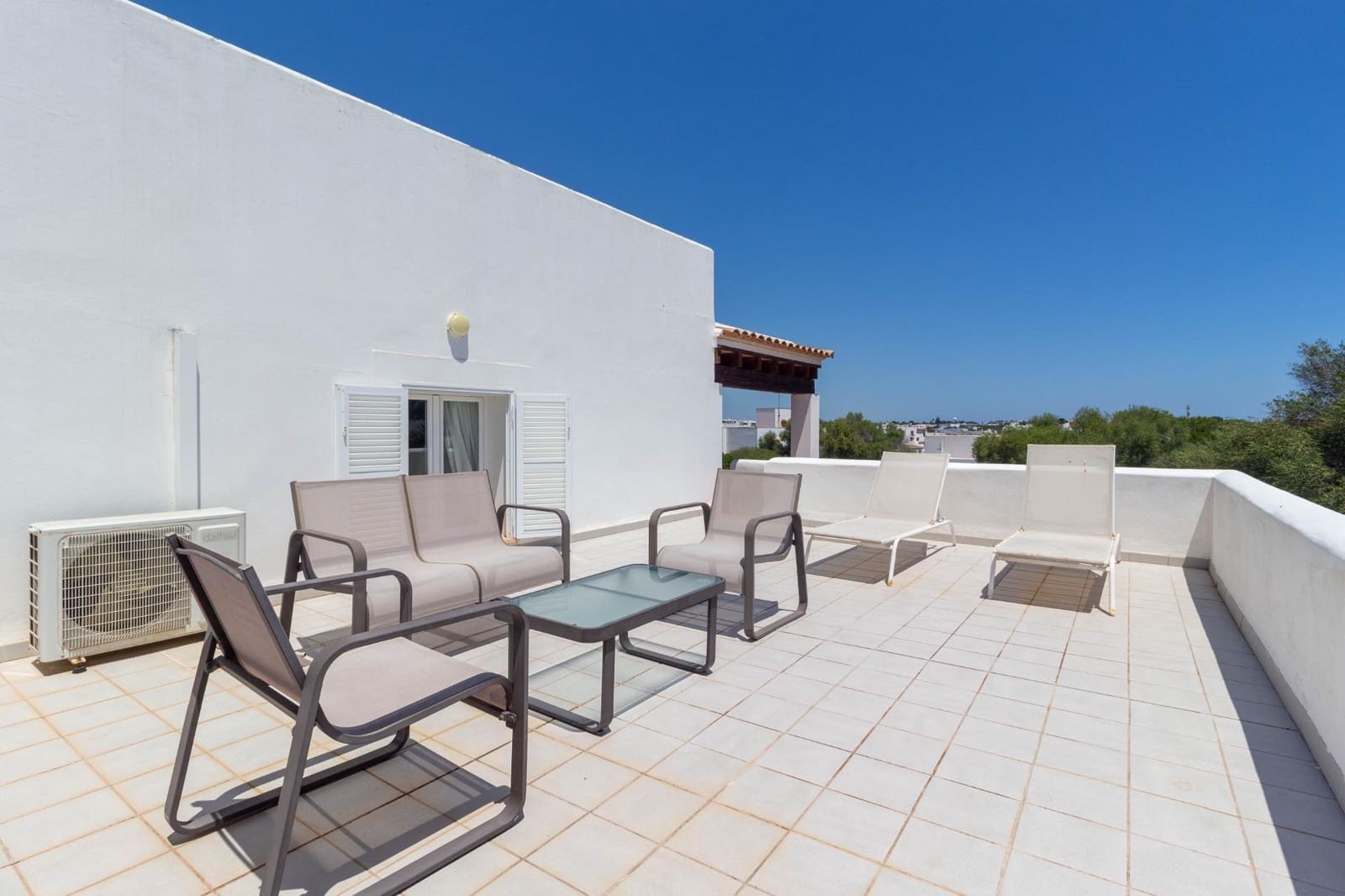 4 Zimmer Villa zu verkaufen in Cala d'Or mit Pool - 1.150.000 € (Ref: 9804798)