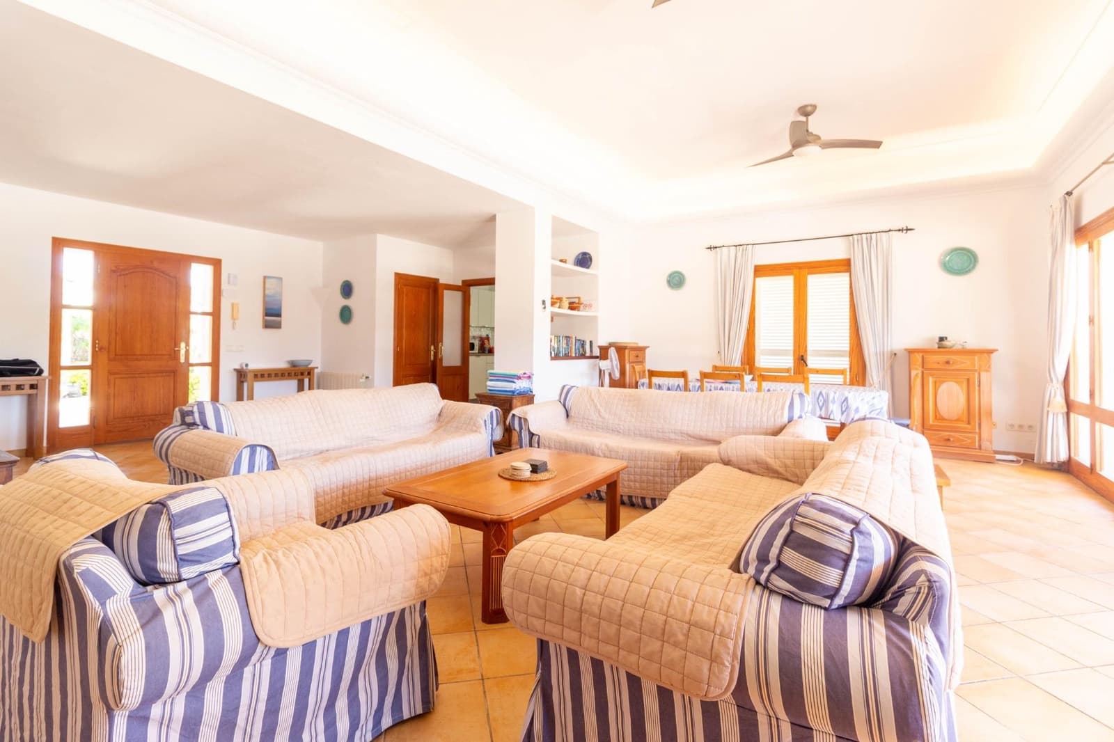 4 Zimmer Villa zu verkaufen in Cala d'Or mit Pool - 1.150.000 € (Ref: 9804798)