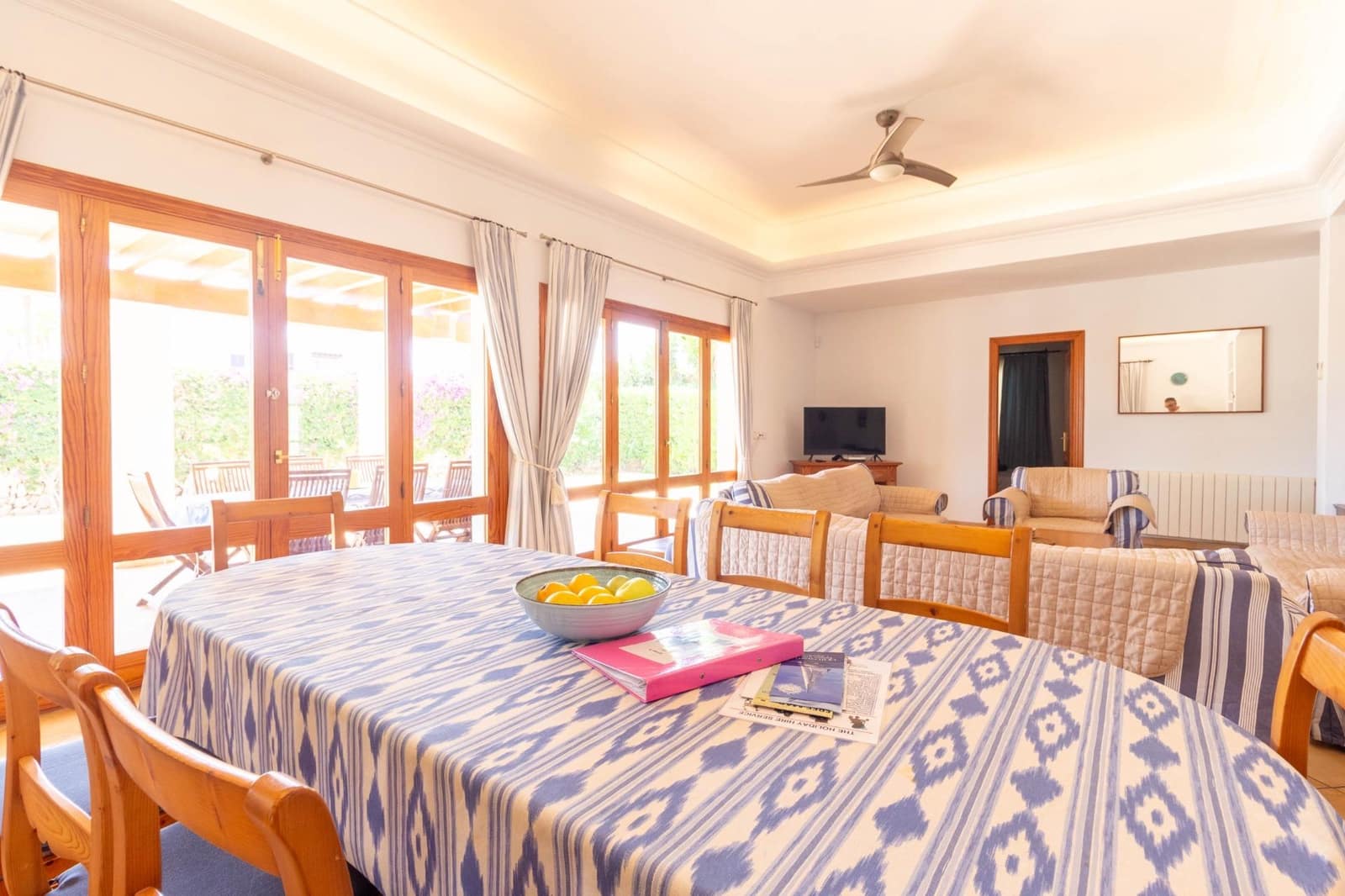 4 Zimmer Villa zu verkaufen in Cala d'Or mit Pool - 1.150.000 € (Ref: 9804798)