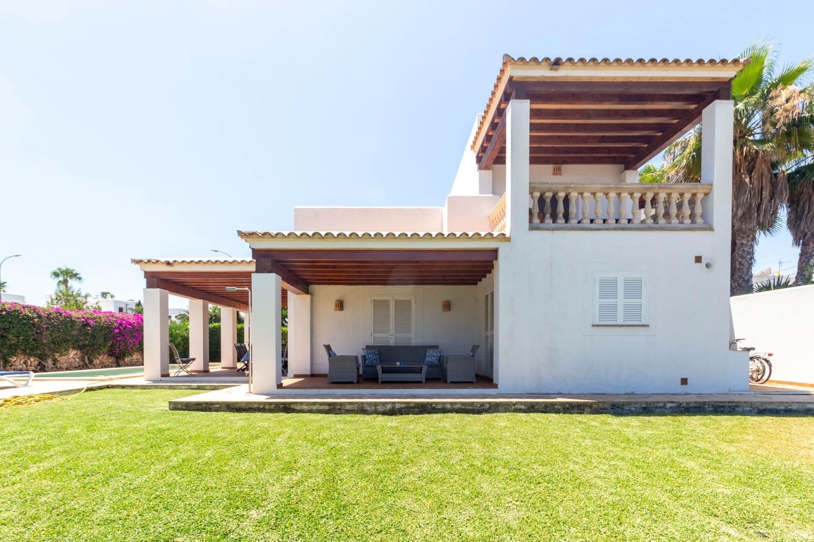 4 Zimmer Villa zu verkaufen in Cala d'Or mit Pool - 1.150.000 € (Ref: 9804798)