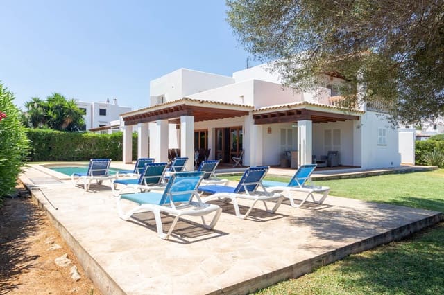 4 Zimmer Villa zu verkaufen in Cala d'Or, Santanyí mit Pool - 1.150.000 € (Ref: 9804798)