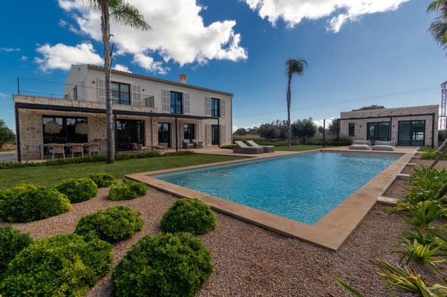 5 soveværelse Villa til salg i Portocolom, Felanitx med garage - € 3.950.000 (Ref: 9804799)