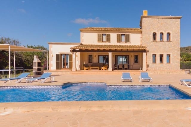 3 soveværelse Finca/Landehus til salg i L'Horta / S'Horta, Felanitx med swimmingpool - € 3.000.000 (Ref: 9804801)