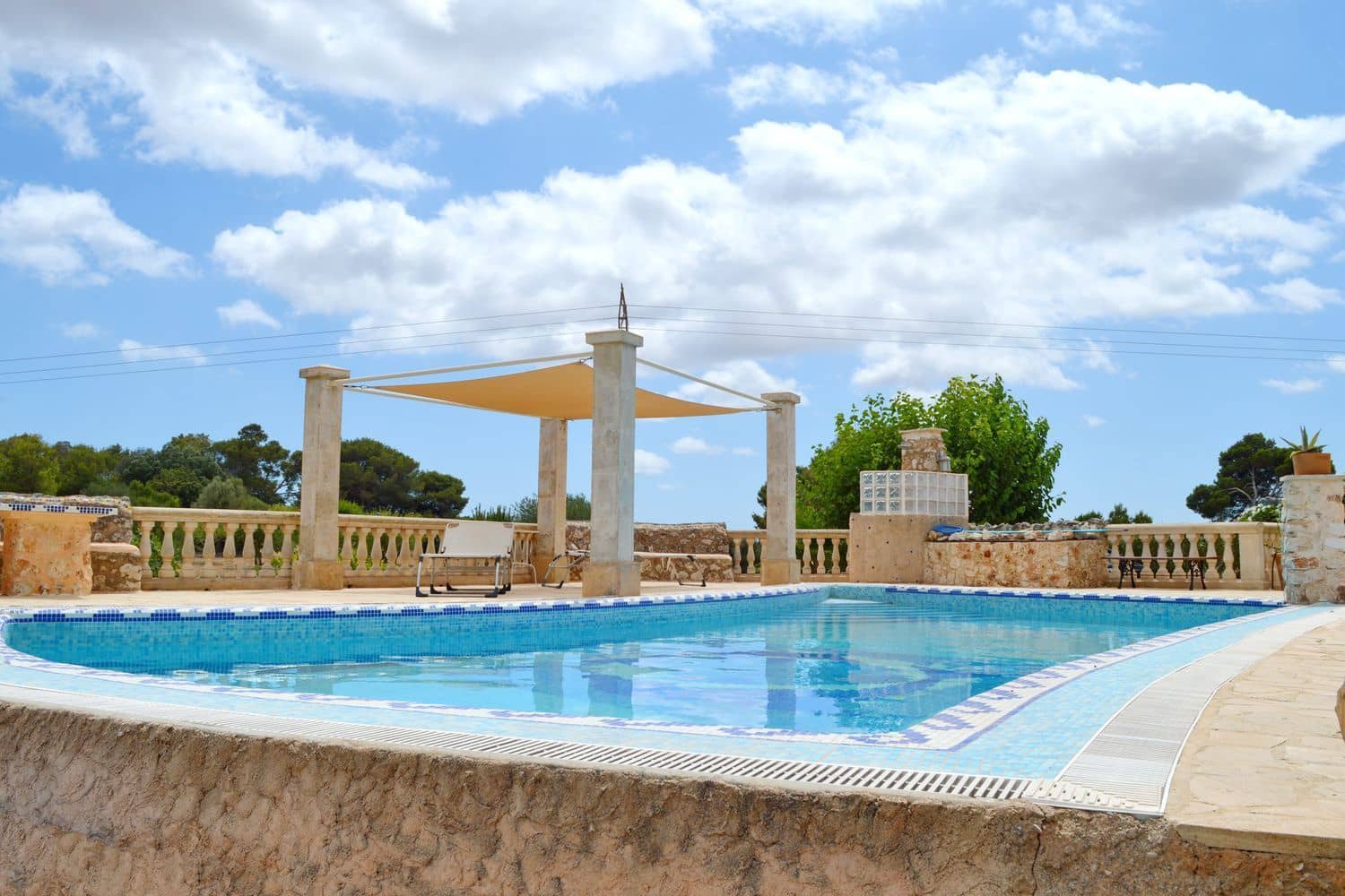 6 makuuhuone Maalaistalo myytävänä paikassa Es Carritxo / El Carritxo mukana uima-altaan - 1 800 000 € (Ref: 9804803)