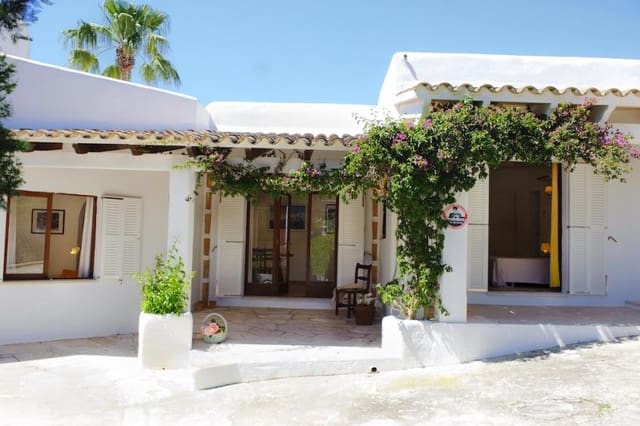 4 Zimmer Villa zu verkaufen in Cala d'Or, Santanyí - 1.225.000 € (Ref: 9804804)