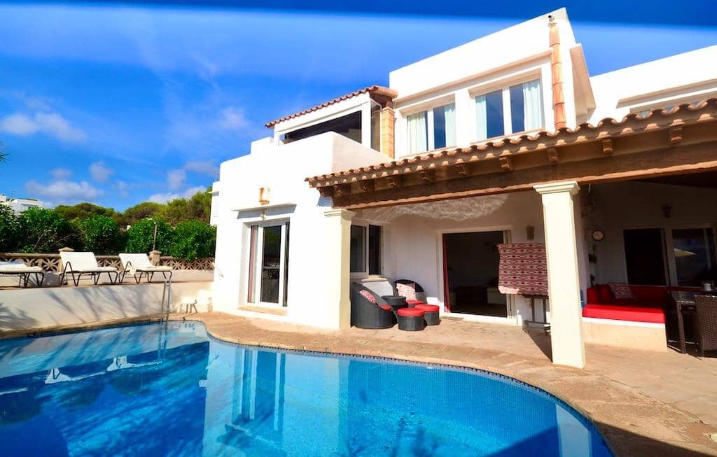 4 Zimmer Villa zu verkaufen in Cala d'Or mit Pool Garage - 1.750.000 € (Ref: 9804805)
