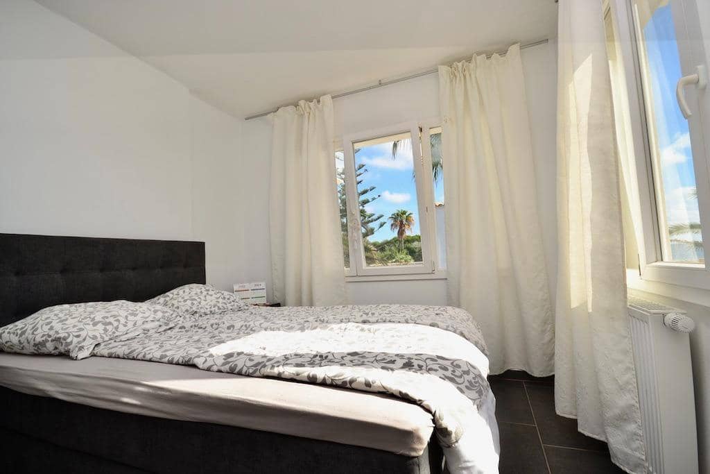 4 Zimmer Villa zu verkaufen in Cala d'Or mit Pool Garage - 1.750.000 € (Ref: 9804805)