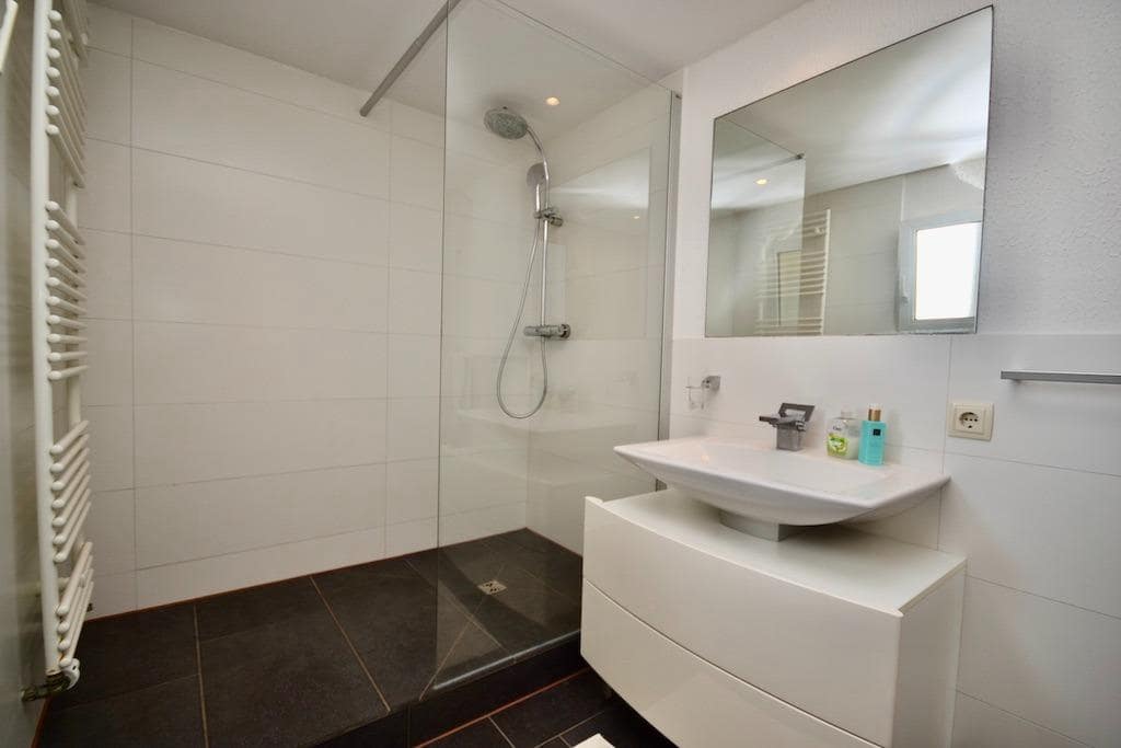 4 Zimmer Villa zu verkaufen in Cala d'Or mit Pool Garage - 1.750.000 € (Ref: 9804805)