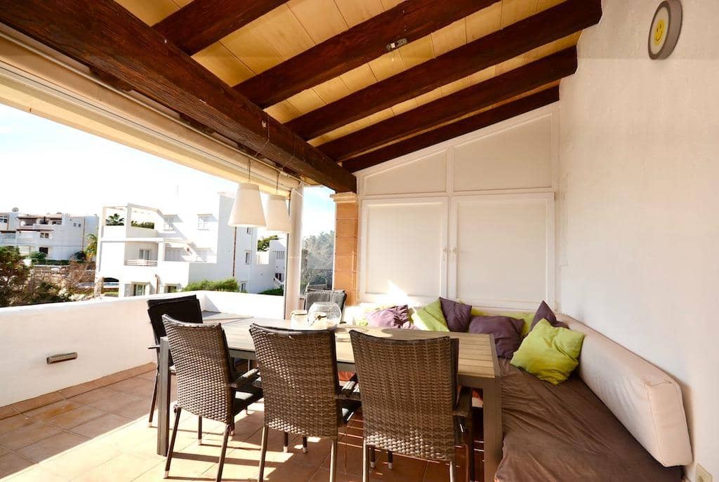 4 Zimmer Villa zu verkaufen in Cala d'Or mit Pool Garage - 1.750.000 € (Ref: 9804805)