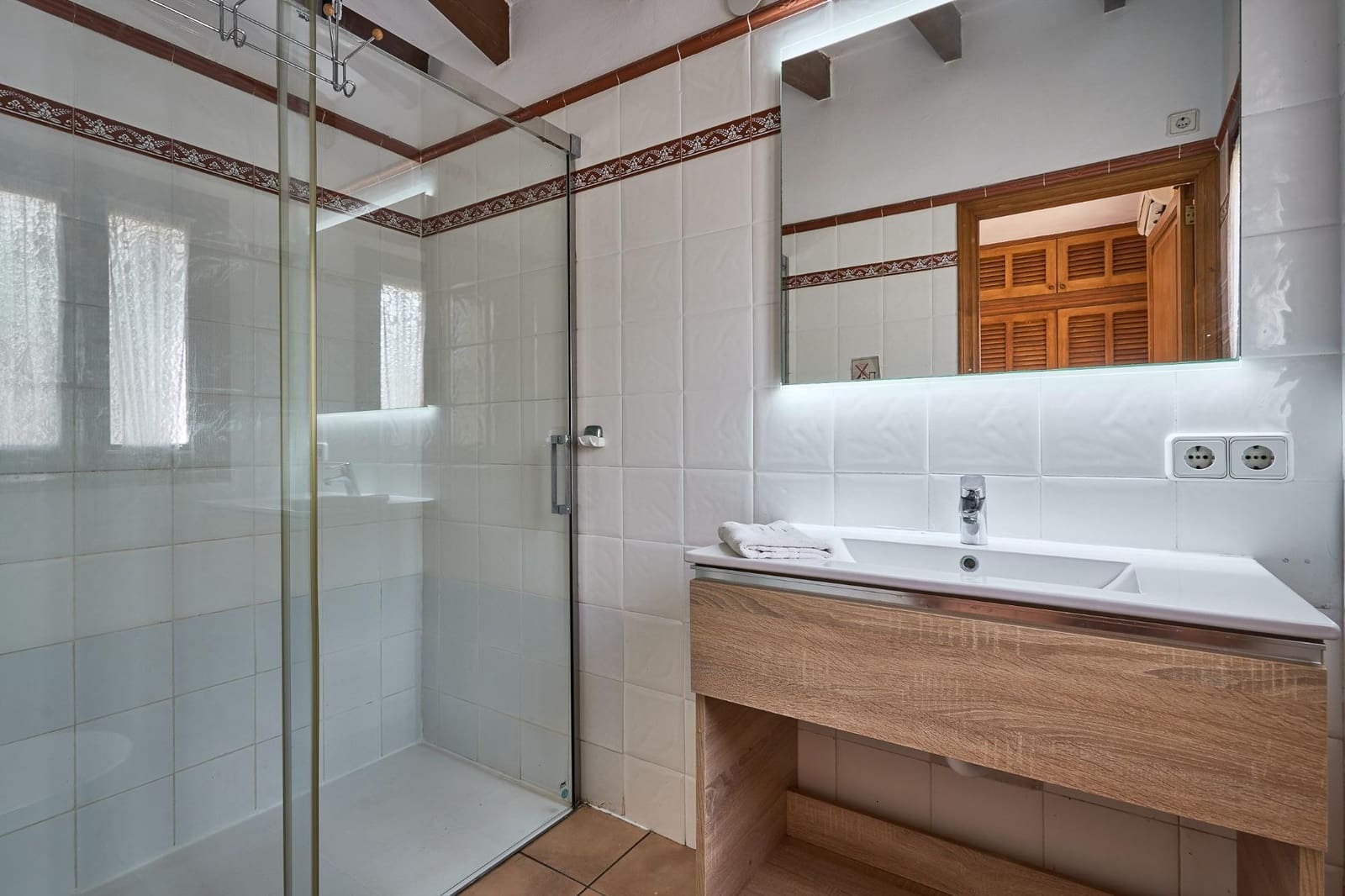 3 sypialnia Willa na sprzedaż w Cala d'Or z basenem - 880 000 € (Ref: 9818344)
