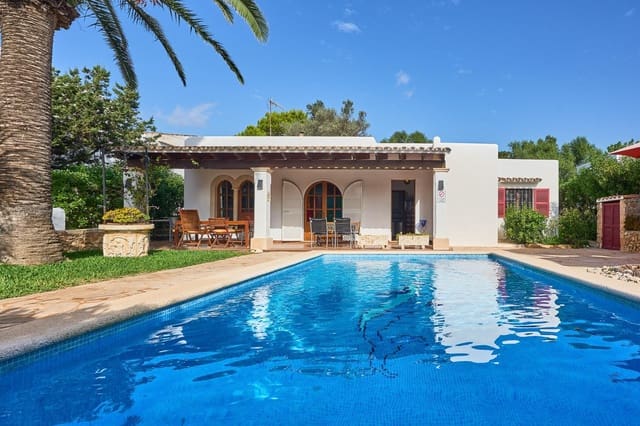 3 sypialnia Willa na sprzedaż w Cala d'Or, Santanyí z basenem - 880 000 € (Ref: 9818344)