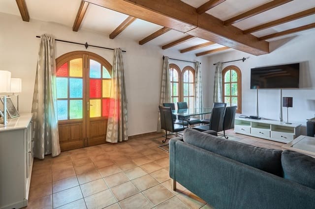 3 sypialnia Willa na sprzedaż w Cala d'Or, Santanyí z basenem - 880 000 € (Ref: 9818344)