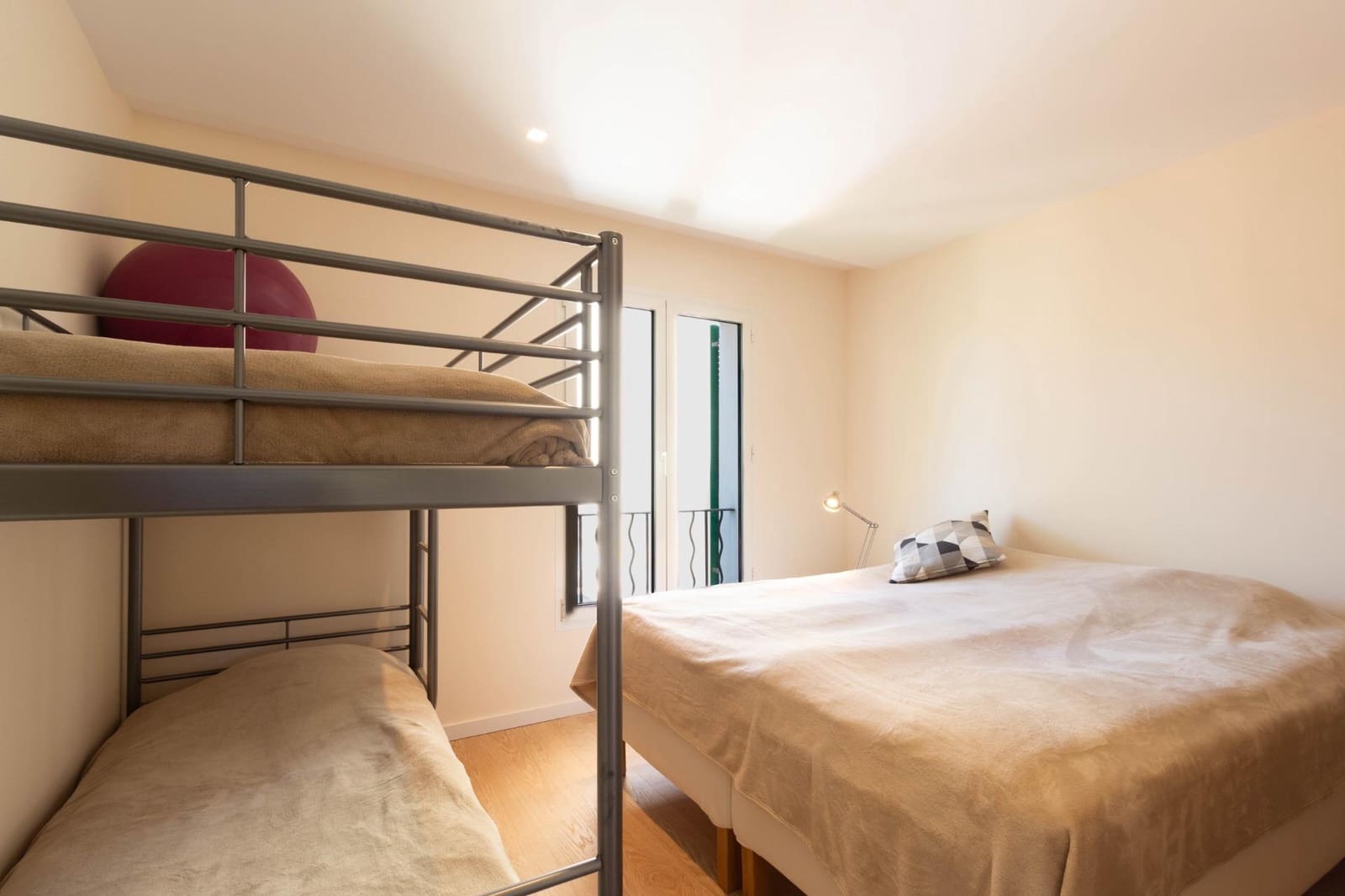 3 chambre Appartement à vendre à Portocolom avec piscine - 575 000 € (Ref: 9878971)