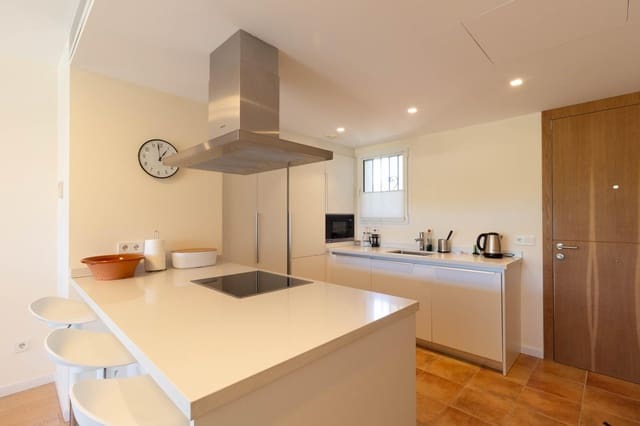 3 slaapkamer Appartement te koop in Portocolom, Felanitx met zwembad - € 575.000 (Ref: 9878971)