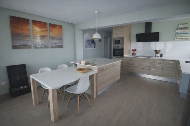 4 soverom Leilighet til salgs i Gandia - € 249 900 (Ref: 10000203)