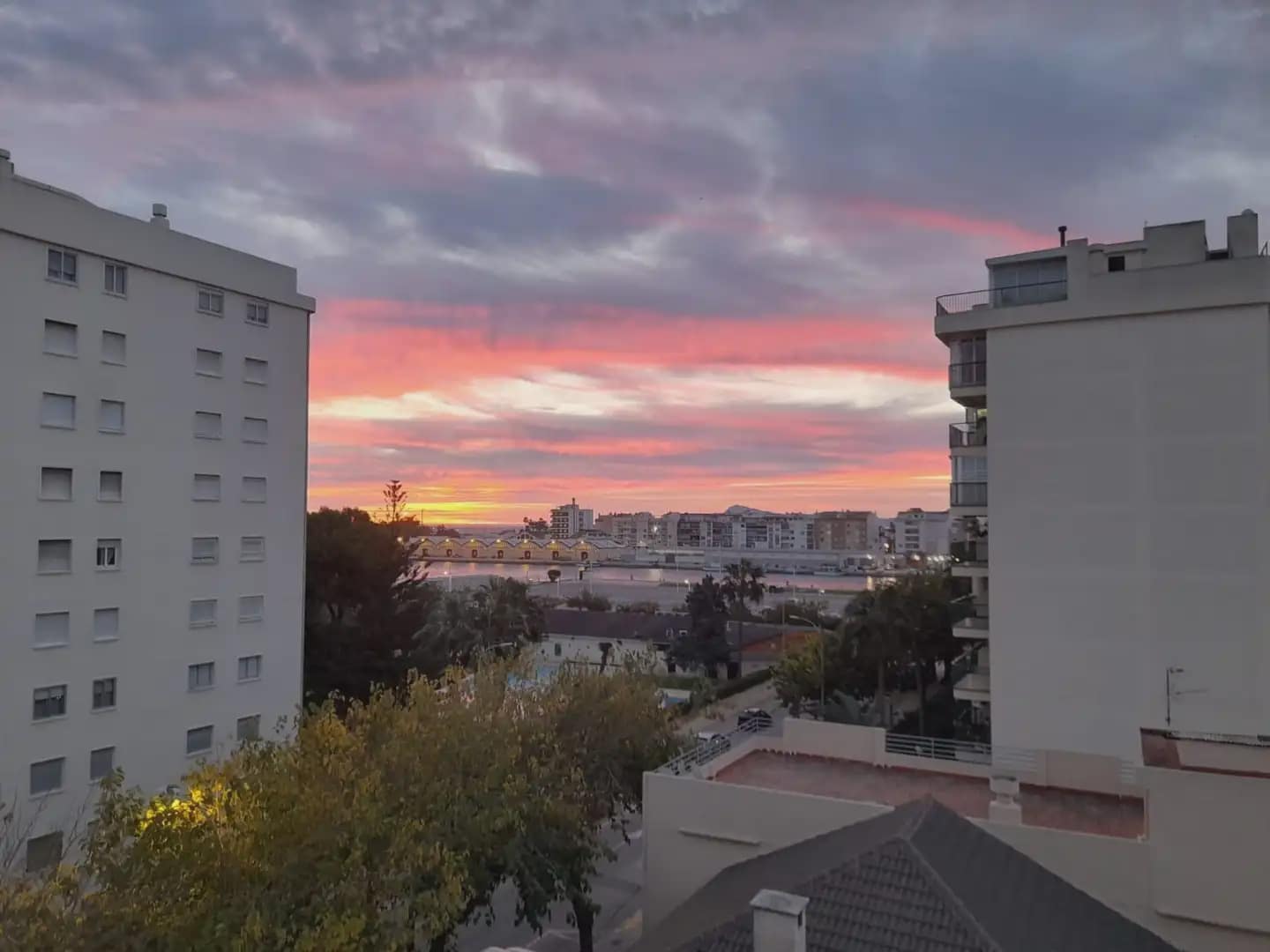 4 makuuhuone Asunto myytävänä paikassa Gandia - 249 900 € (Ref: 10000203)