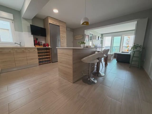 4 Zimmer Wohnung zu verkaufen in Gandia - 249.900 € (Ref: 10000203)