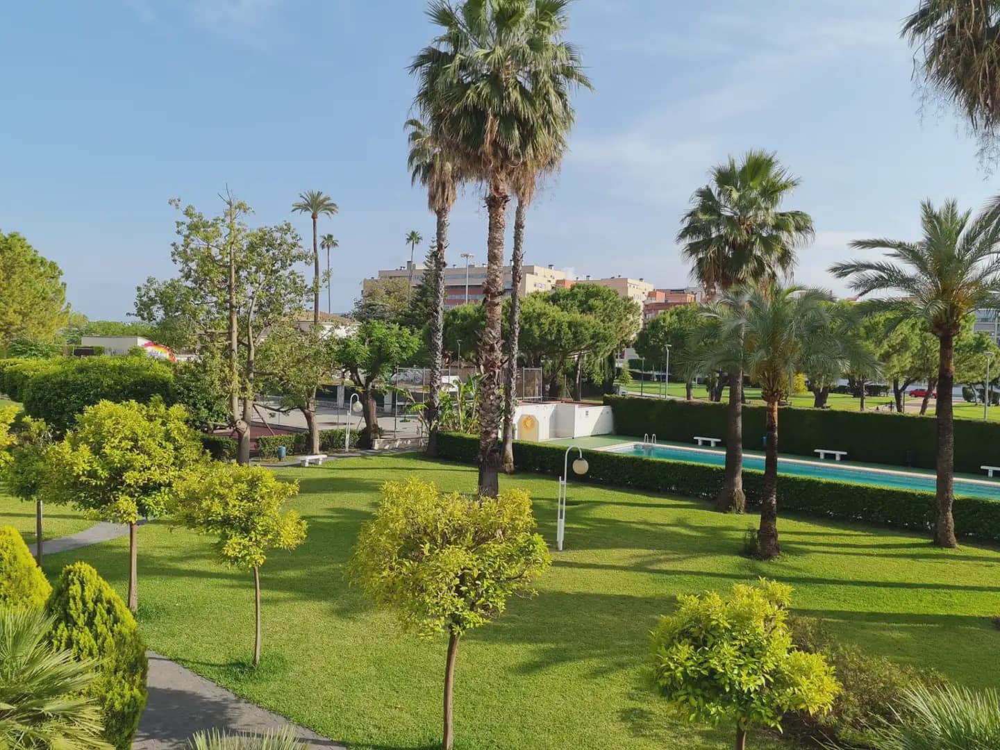 3 bedroom Flat for sale in Gandia with pool - € 369,000 (Ref: 10023030)