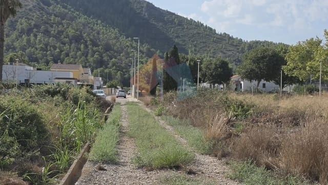 Undeveloped Land for sale in Gandia - € 69,900 (Ref: 10029900)