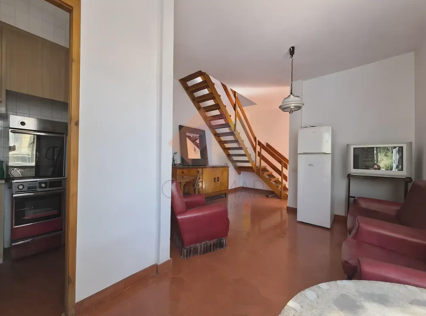 8 makuuhuone Paritalo myytävänä paikassa Montichelvo mukana uima-altaan - 180 000 € (Ref: 10034364)