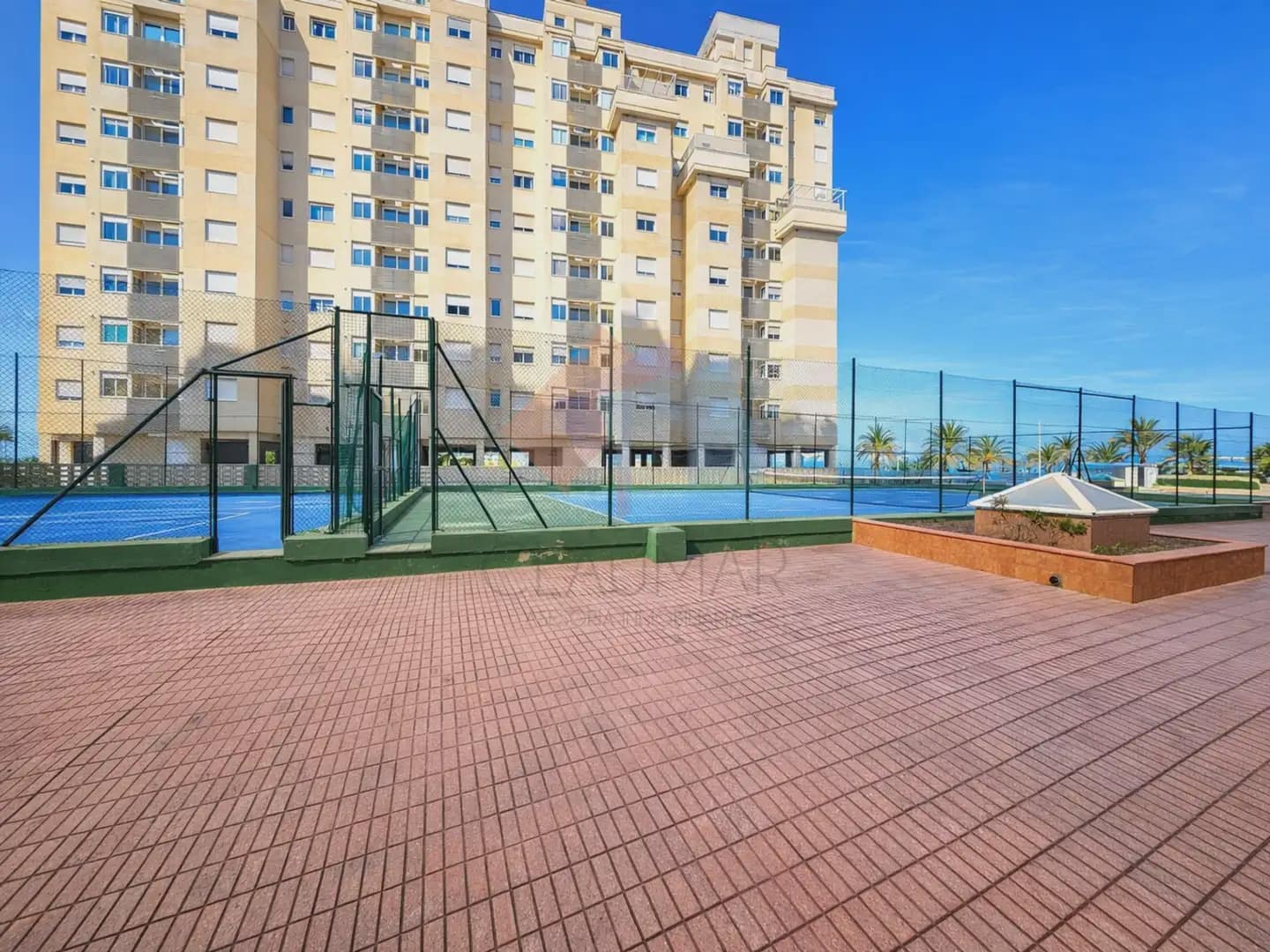4 Zimmer Wohnung zu verkaufen in Gandia mit Pool - 450.000 € (Ref: 10043554)