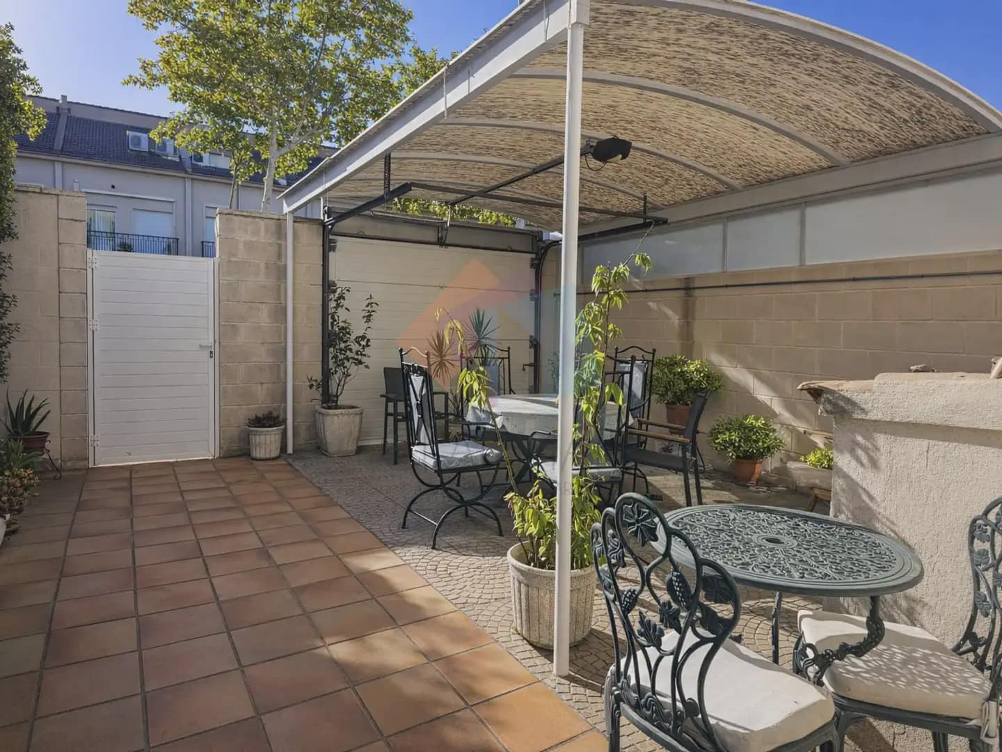 4 bedroom Terraced Villa for sale in Gandia with pool garage - € 389,900 (Ref: 10055779)