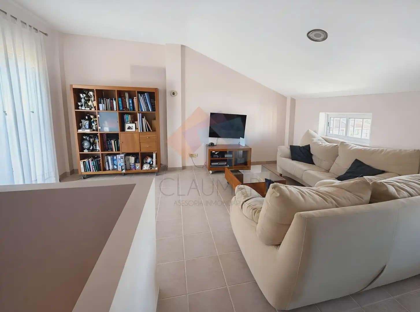 4 bedroom Terraced Villa for sale in Daimus with pool - € 349,900 (Ref: 10065015)