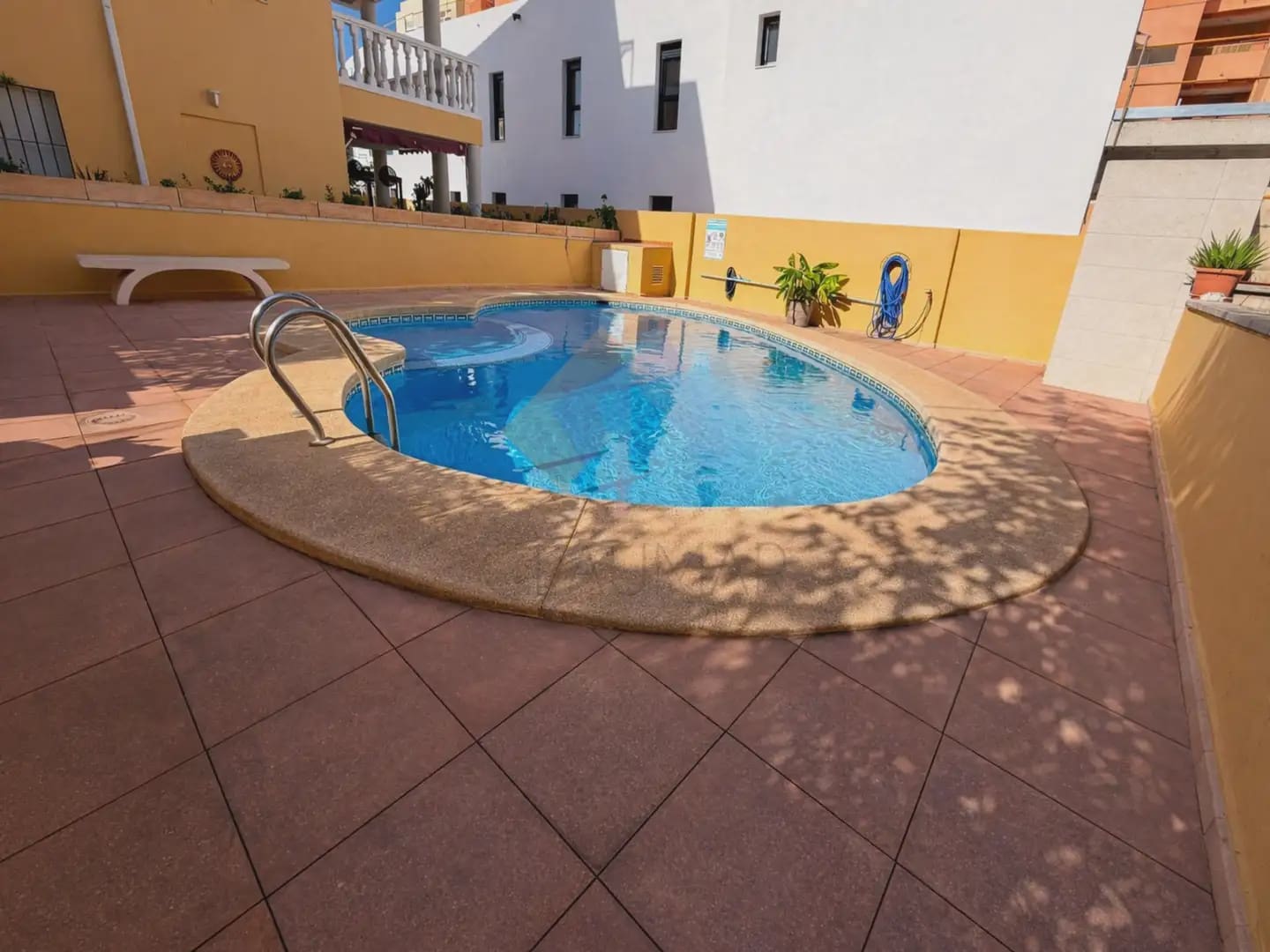 4 bedroom Terraced Villa for sale in Daimus with pool - € 349,900 (Ref: 10065015)