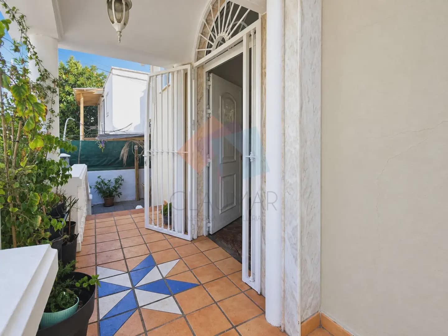 3 bedroom Townhouse for sale in Gandia - € 415,000 (Ref: 10080249)