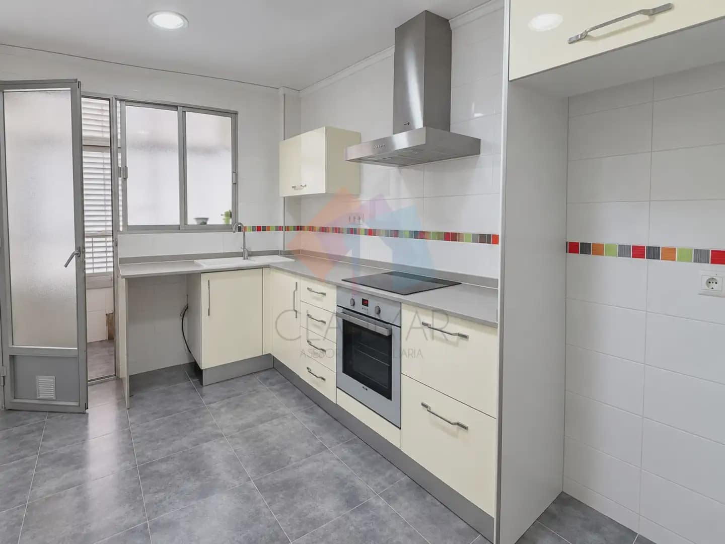 4 bedroom Flat for sale in Gandia - € 209,000 (Ref: 10156962)