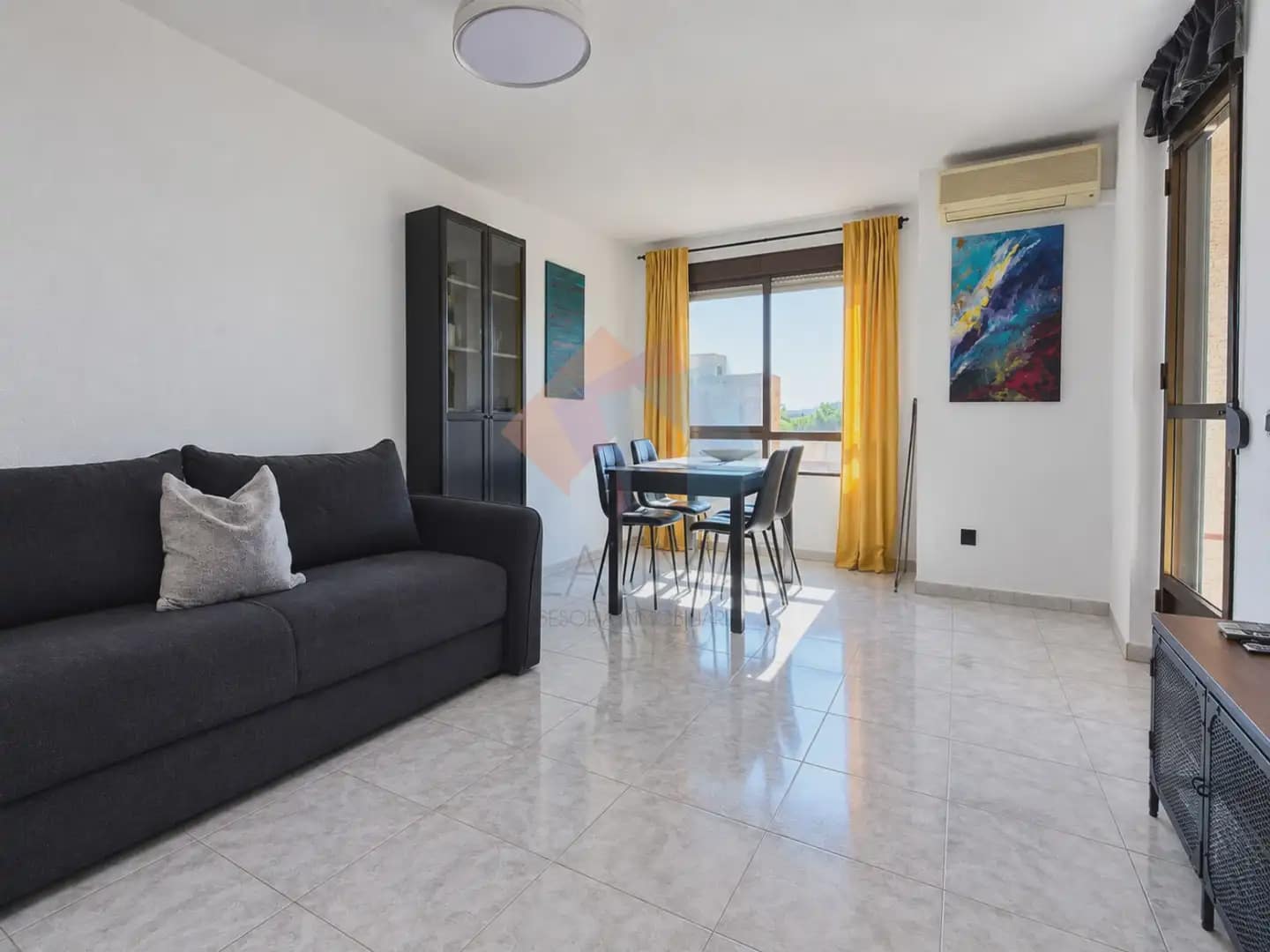 4 bedroom Flat for sale in Miramar - € 199,900 (Ref: 10166809)