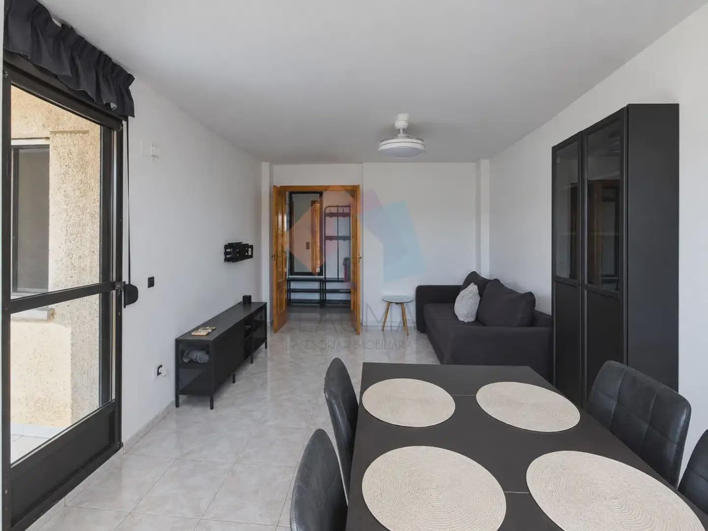 4 bedroom Flat for sale in Miramar - € 199,900 (Ref: 10166809)