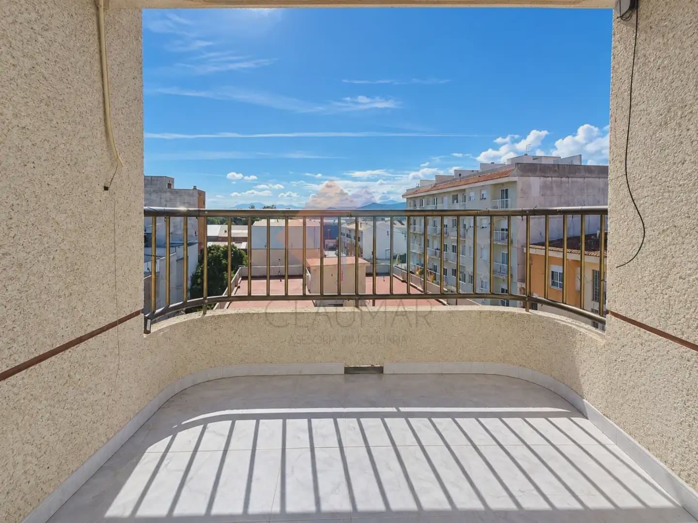 4 bedroom Flat for sale in Miramar - € 199,900 (Ref: 10166809)
