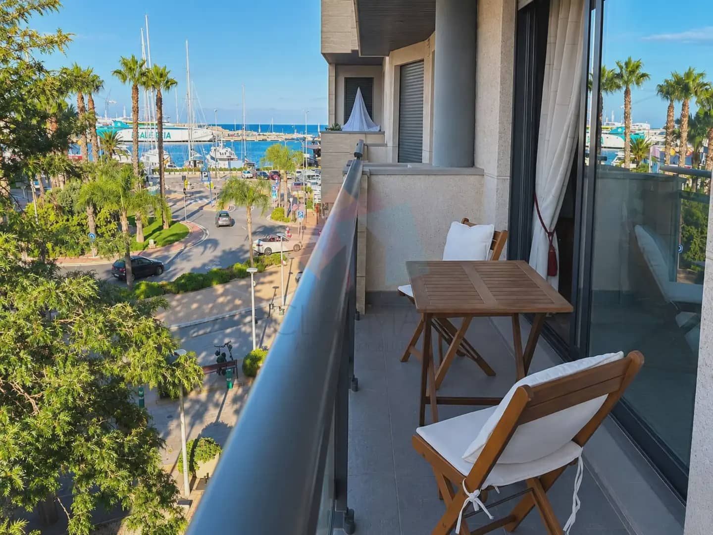 2 slaapkamer Flat te koop in Denia - € 349.000 (Ref: 10176173)