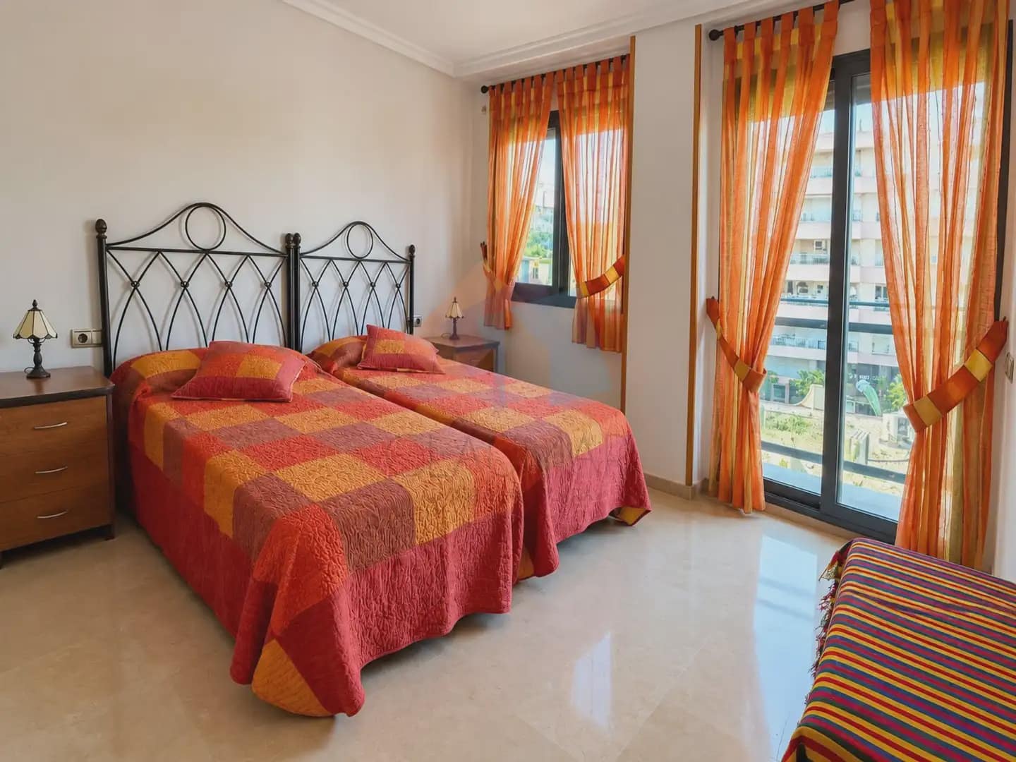 2 slaapkamer Flat te koop in Denia - € 349.000 (Ref: 10176173)