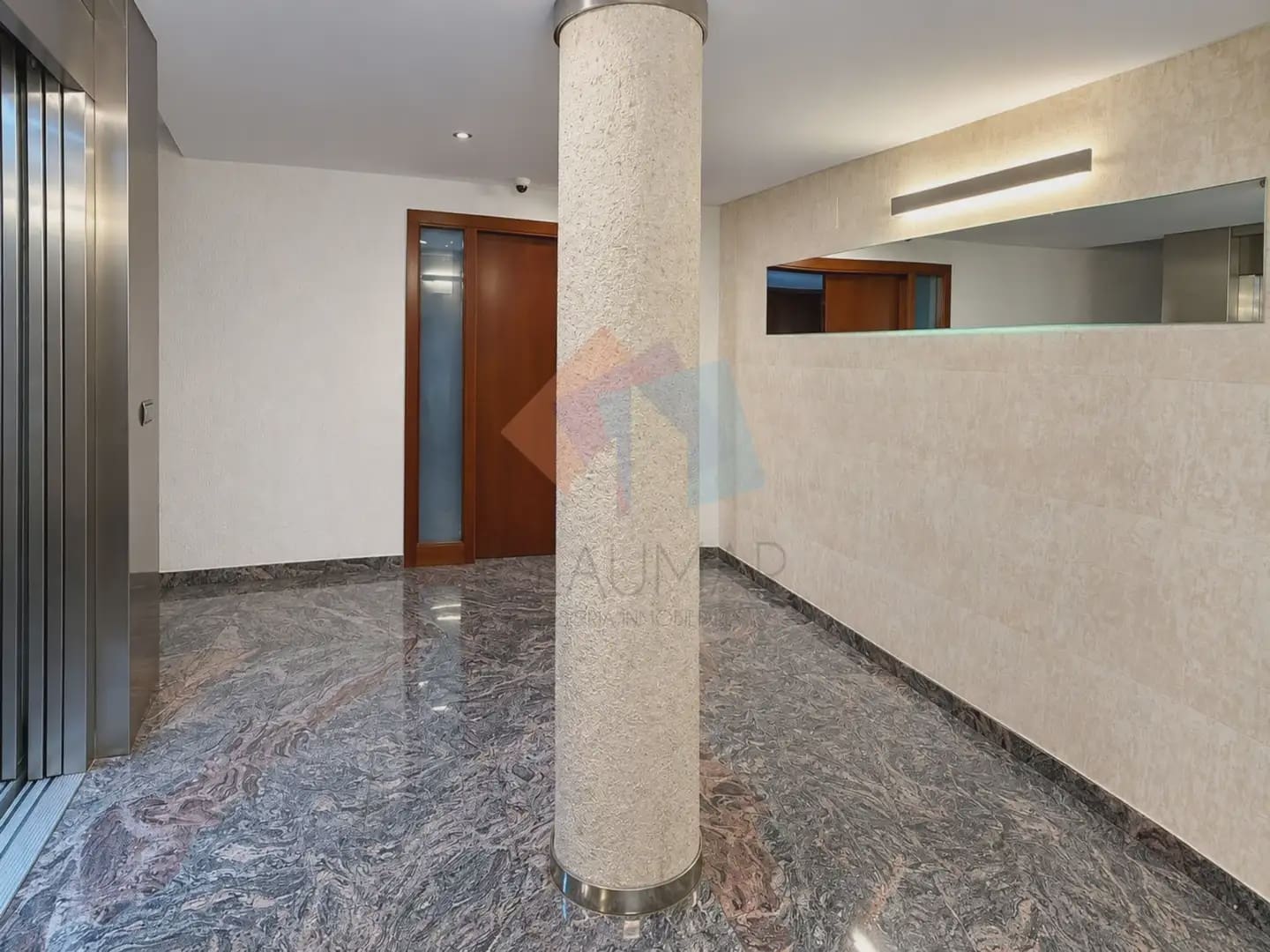 2 slaapkamer Flat te koop in Denia - € 349.000 (Ref: 10176173)
