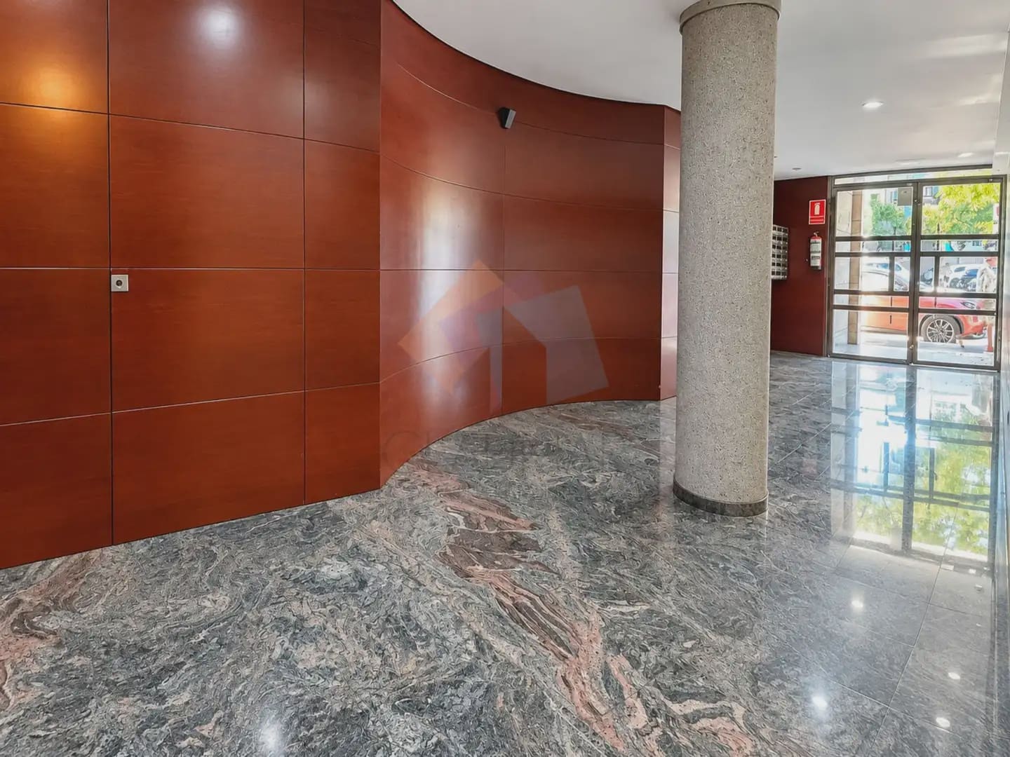 2 slaapkamer Flat te koop in Denia - € 349.000 (Ref: 10176173)